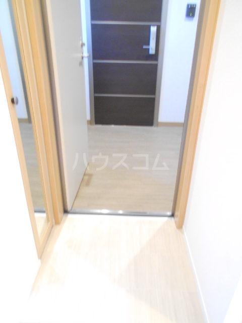 15/30 玄関