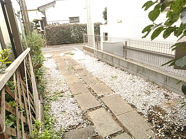 28/30 駐車場