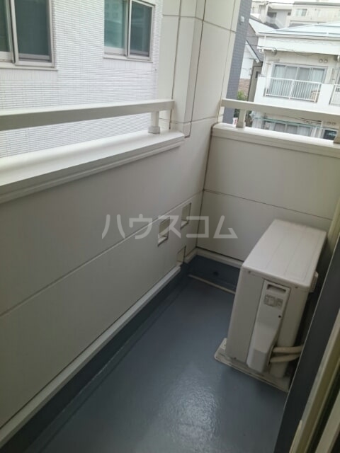 13/22 バルコニー