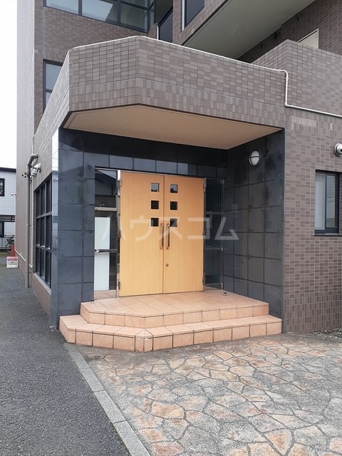 2/10 エントランス