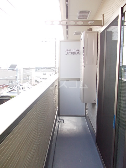 13/26 バルコニー