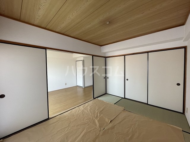 寝室