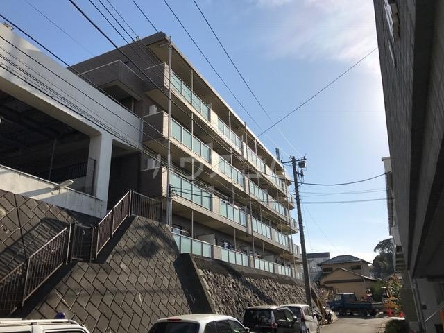 2/30 外観