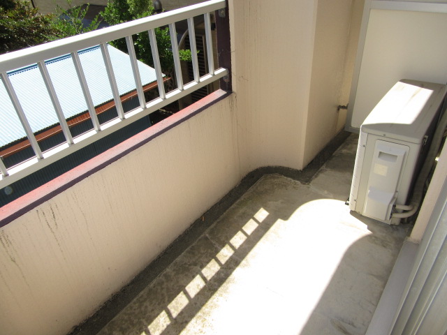 15/23 バルコニー