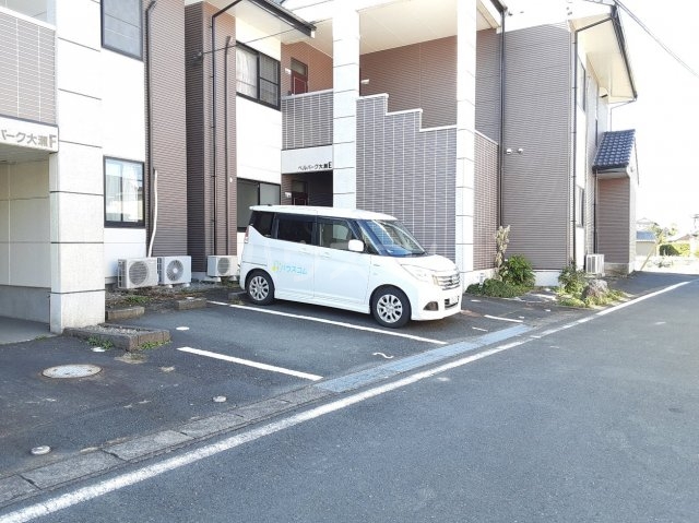 3/10 駐車場