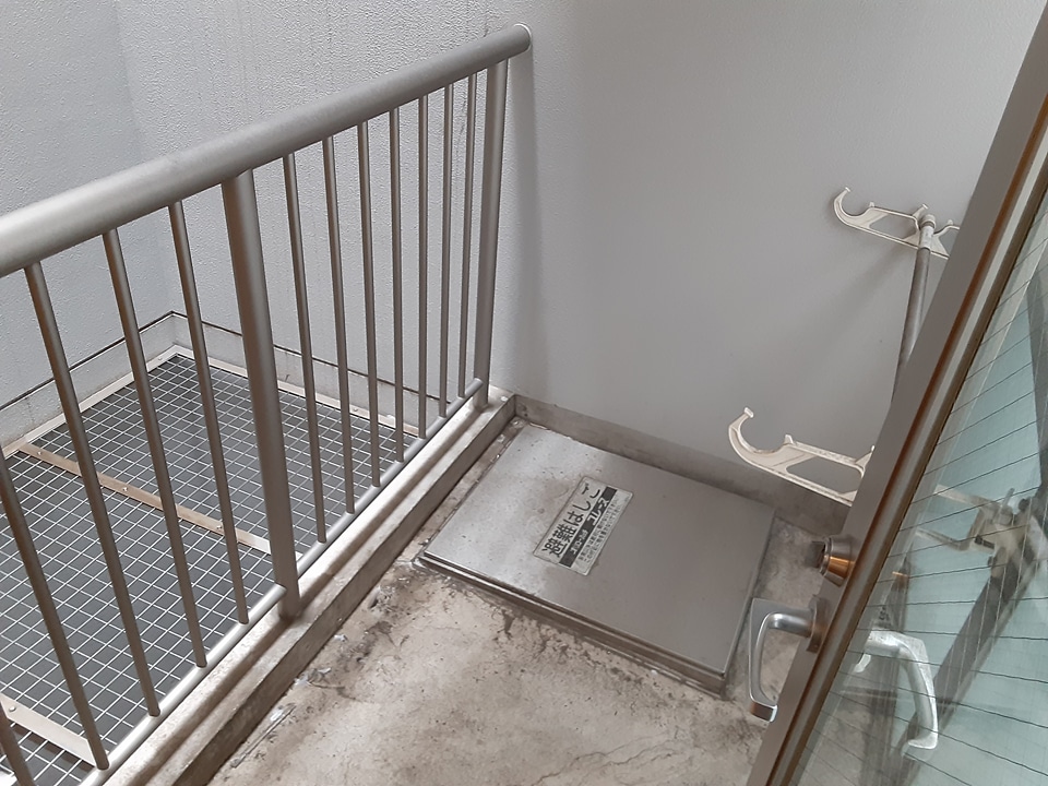 21/30 バルコニー