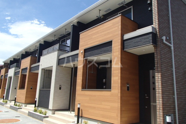 29/30 エントランス