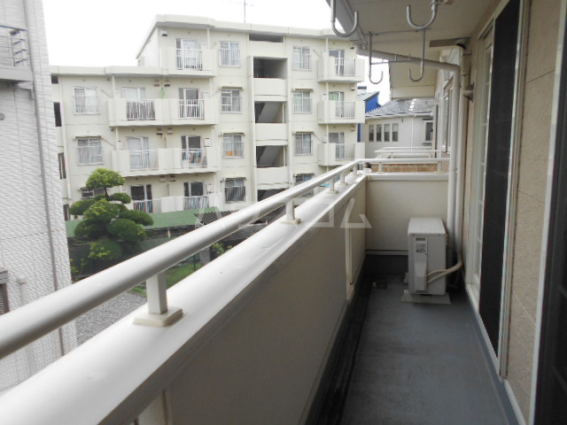 20/30 バルコニー