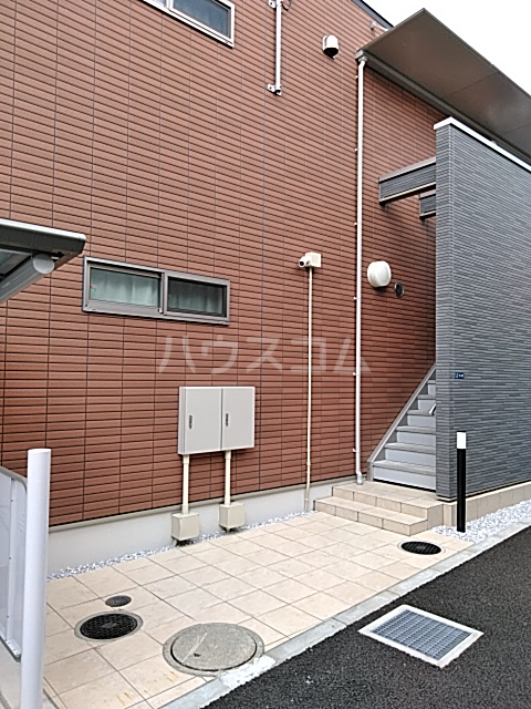 20/28 エントランス