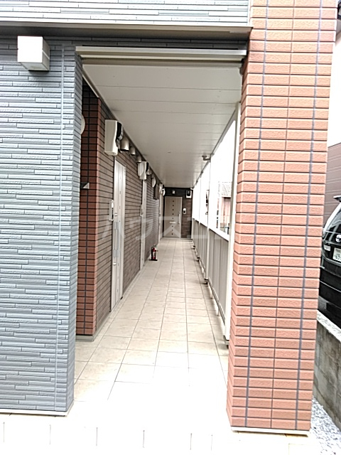 19/28 エントランス