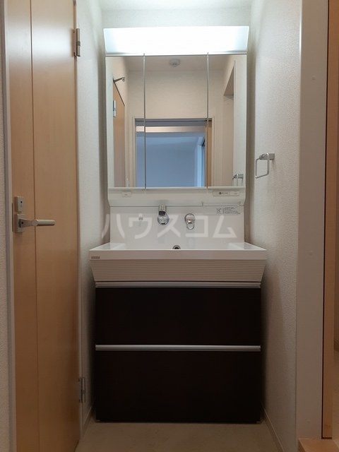 17/30 洗面