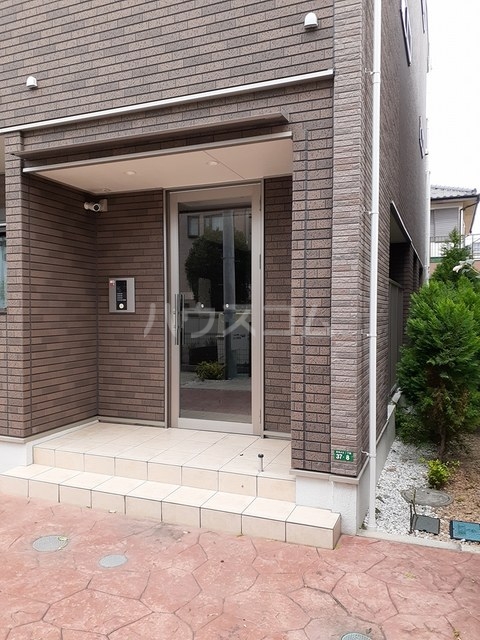 29/30 エントランス