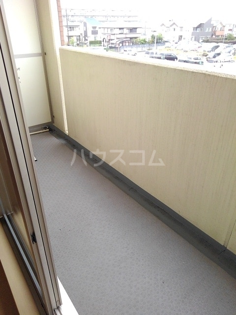 13/30 バルコニー