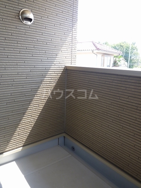 13/30 バルコニー