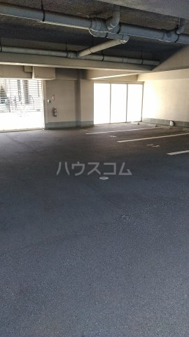 22/29 駐車場