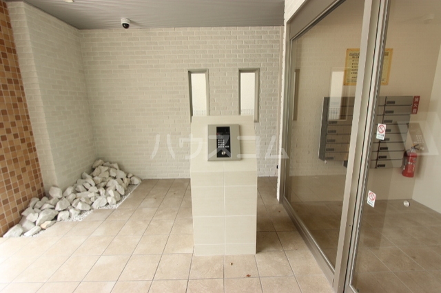 16/24 エントランス