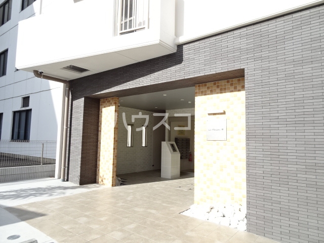 2/7 エントランス