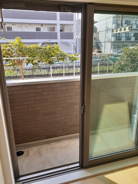 15/28 バルコニー