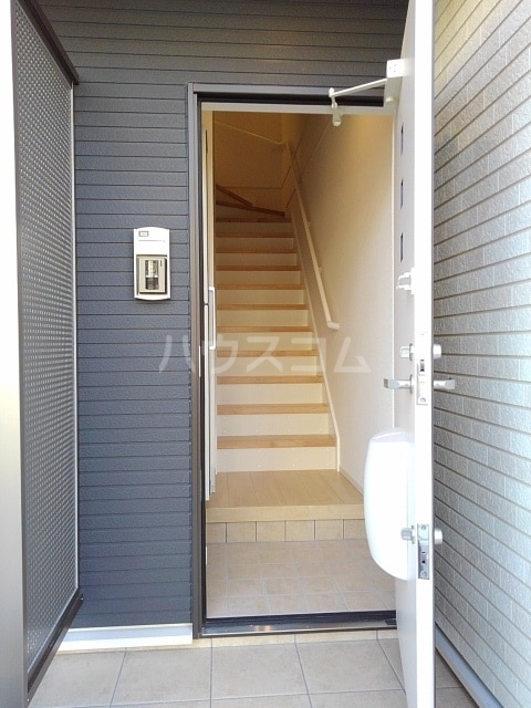 16/29 エントランス