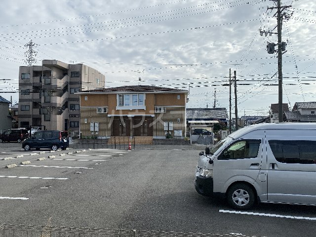 17/24 駐車場