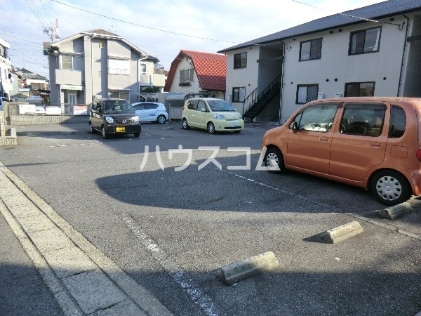 21/29 駐車場