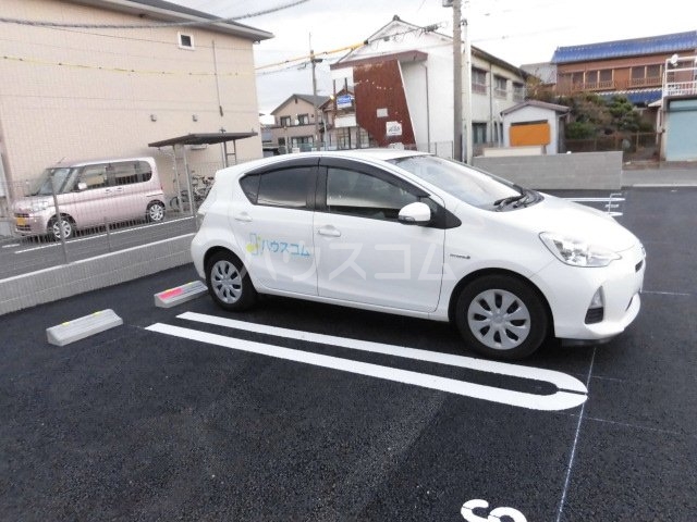 22/29 駐車場