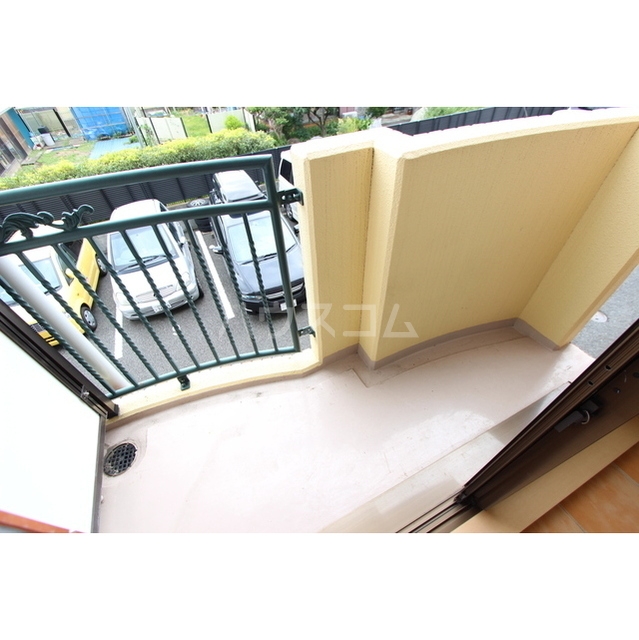 13/26 バルコニー