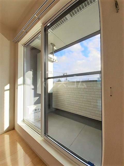 23/30 バルコニー