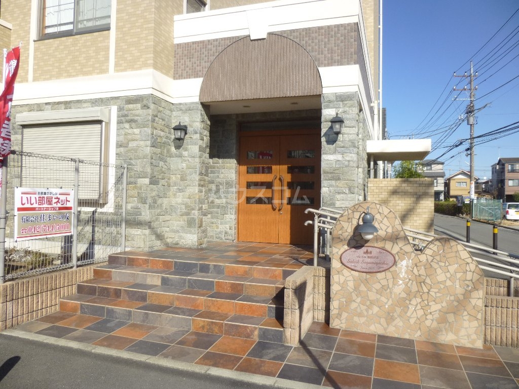 3/6 エントランス