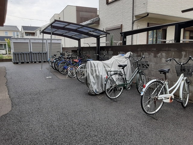 18/24 駐車場
