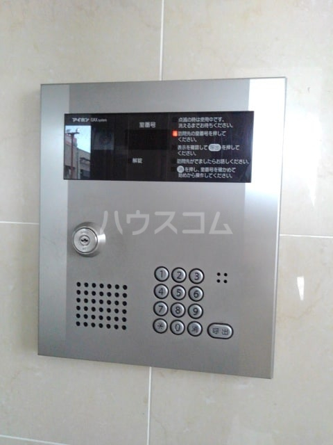 17/24 エントランス