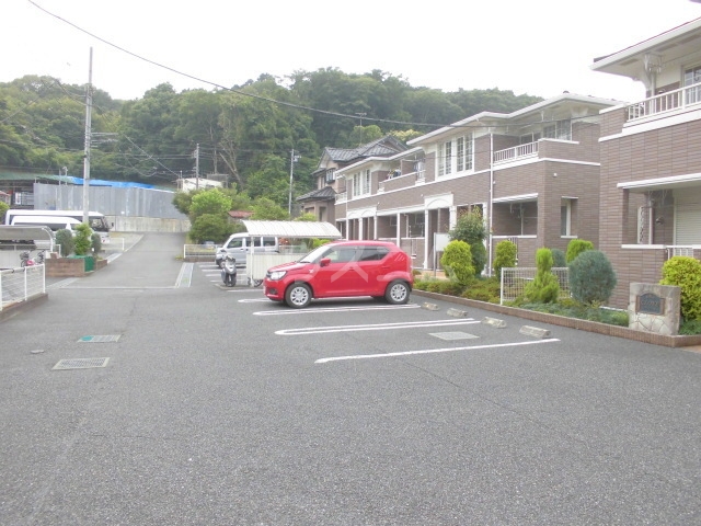 15/27 駐車場