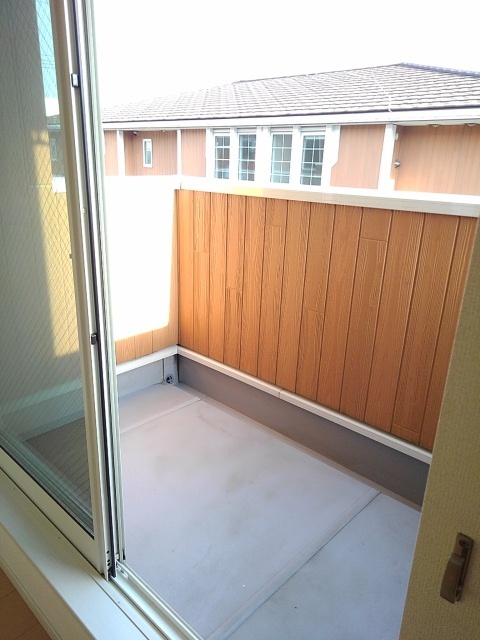 13/22 バルコニー