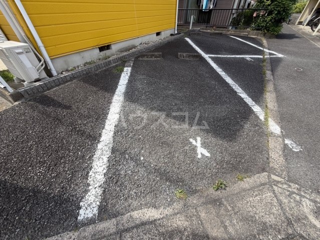 22/30 駐車場