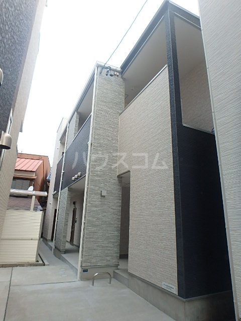 3/10 エントランス