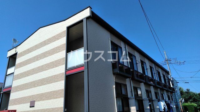 13/15 エントランス