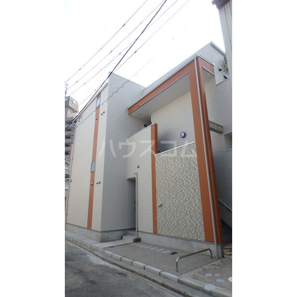 14/19 エントランス