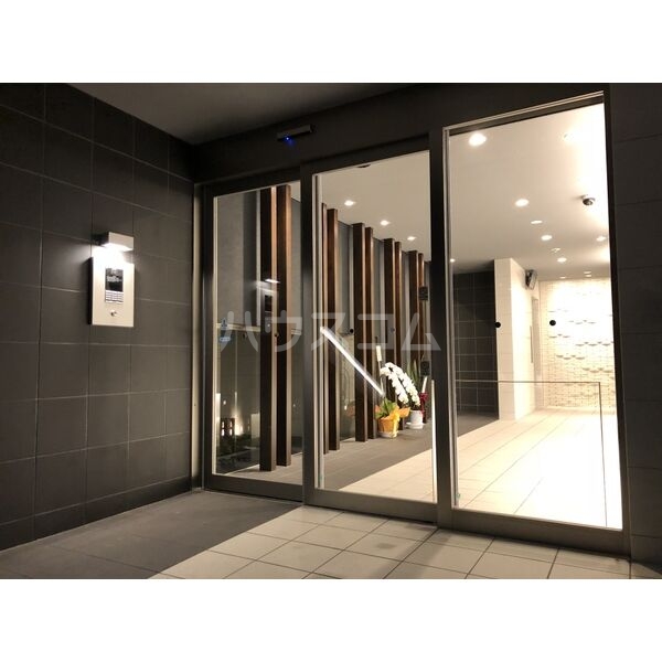 29/30 エントランス