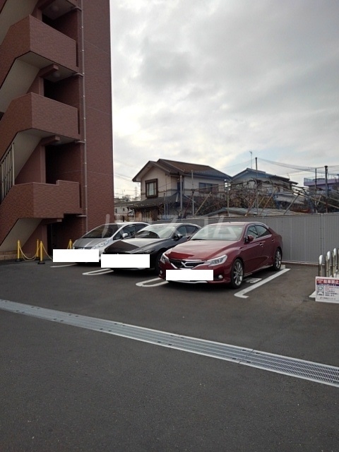 14/20 駐車場