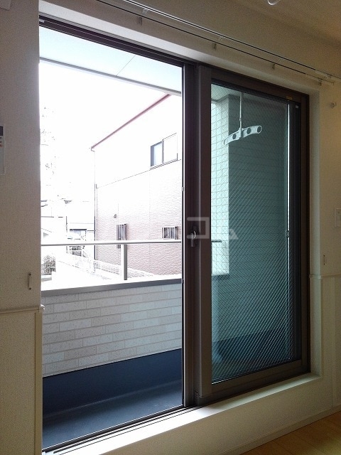 16/27 バルコニー