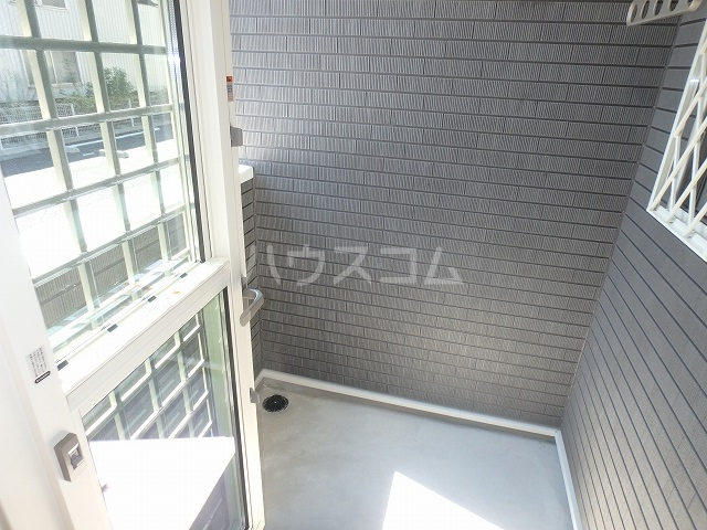 15/22 バルコニー