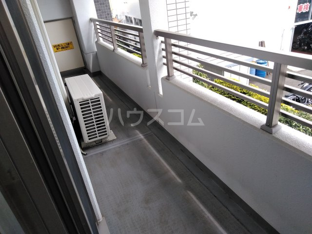 25/30 バルコニー