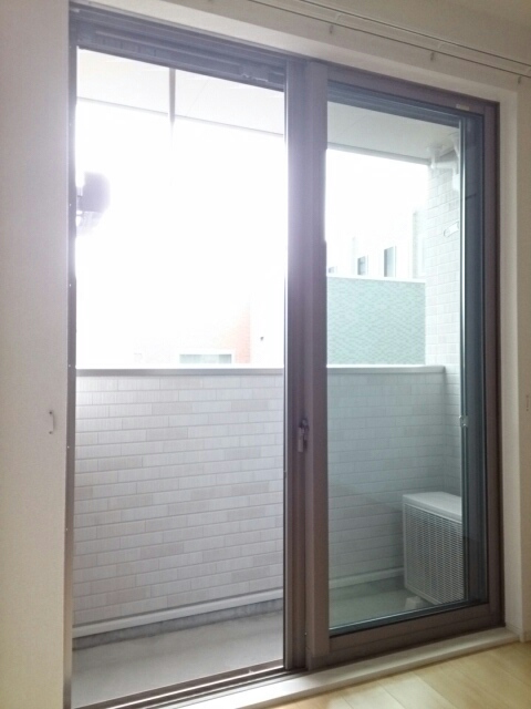 16/27 バルコニー