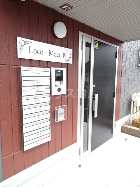 21/28 エントランス