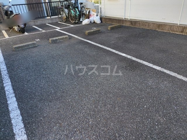 15/25 駐車場
