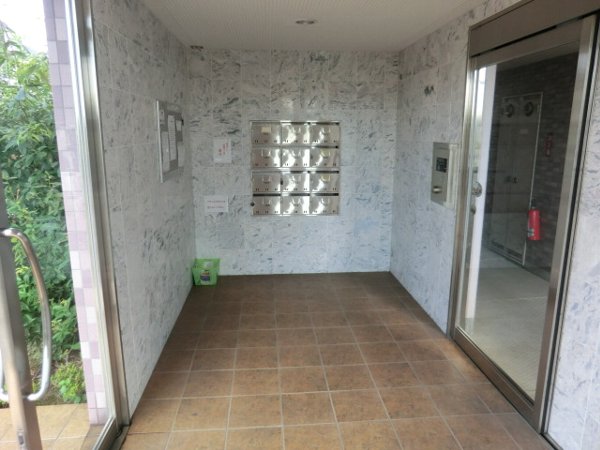 2/7 エントランス