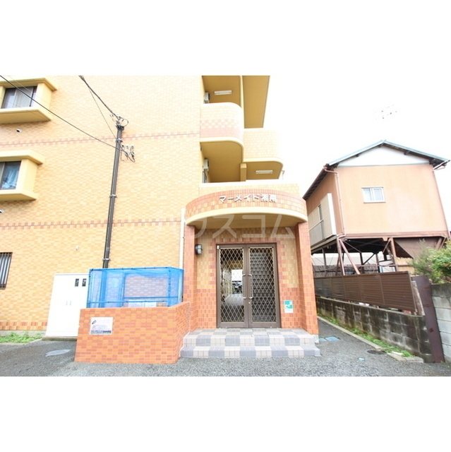 14/21 エントランス