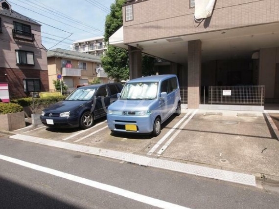 15/24 駐車場