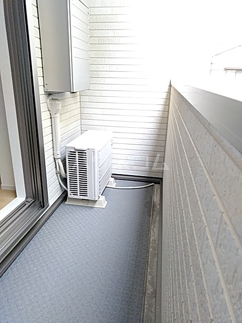 16/23 バルコニー