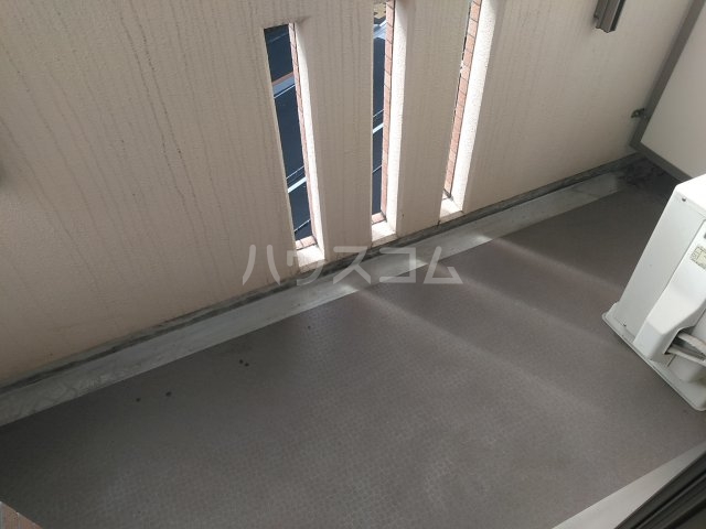 23/30 バルコニー